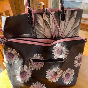 Sydney Love Black and Pink Daisy Floral Tote Reversible Set Messenger NWOT